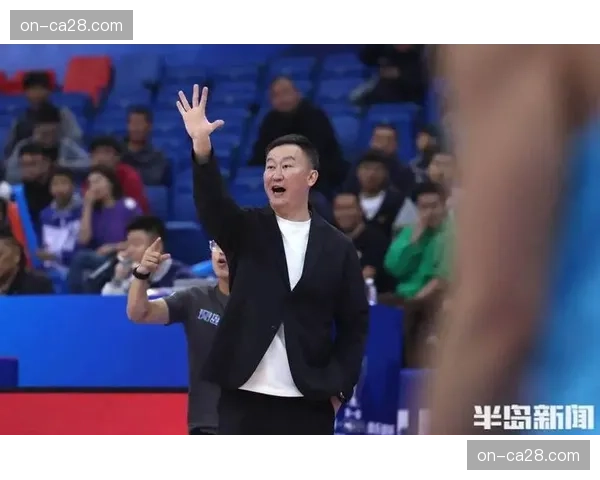 【2026年4月CBA联赛射门效率数据观察·人物·教练青岛队主帅刘维伟确立夏季训练重点：全面提升年轻球员的接球投能力