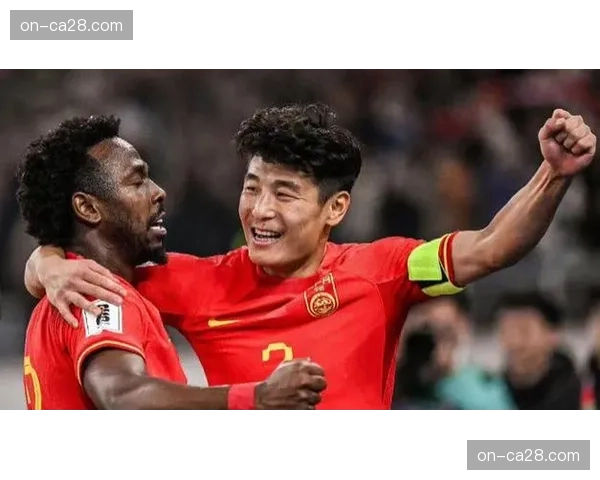 乌迪内斯锋线遭遇重创，洛伦佐-卢卡小腿受伤缺席关键战